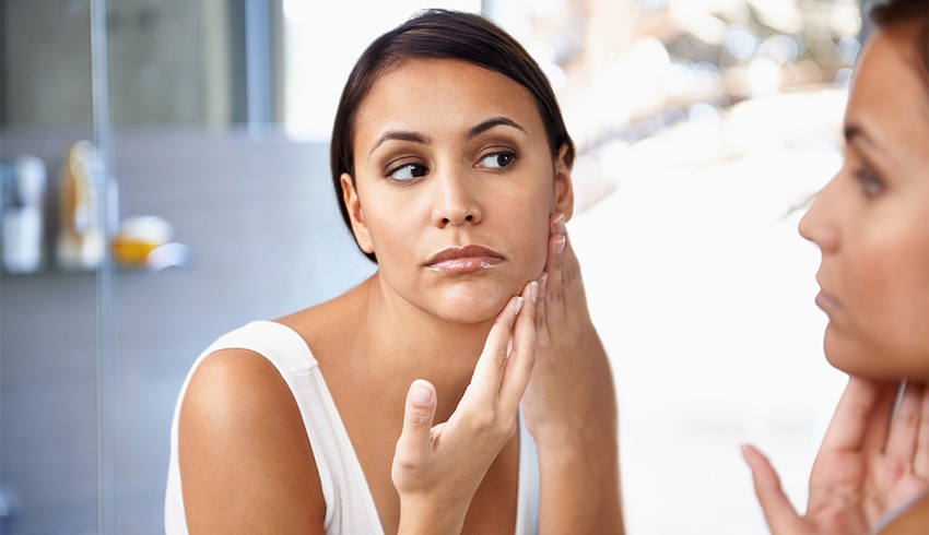 eminence-organics-how-does-pollution-affect-my-skin.jpg