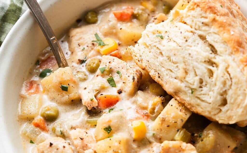 Crockpot-Chicken-Pot-Pie-Soup-5.jpg